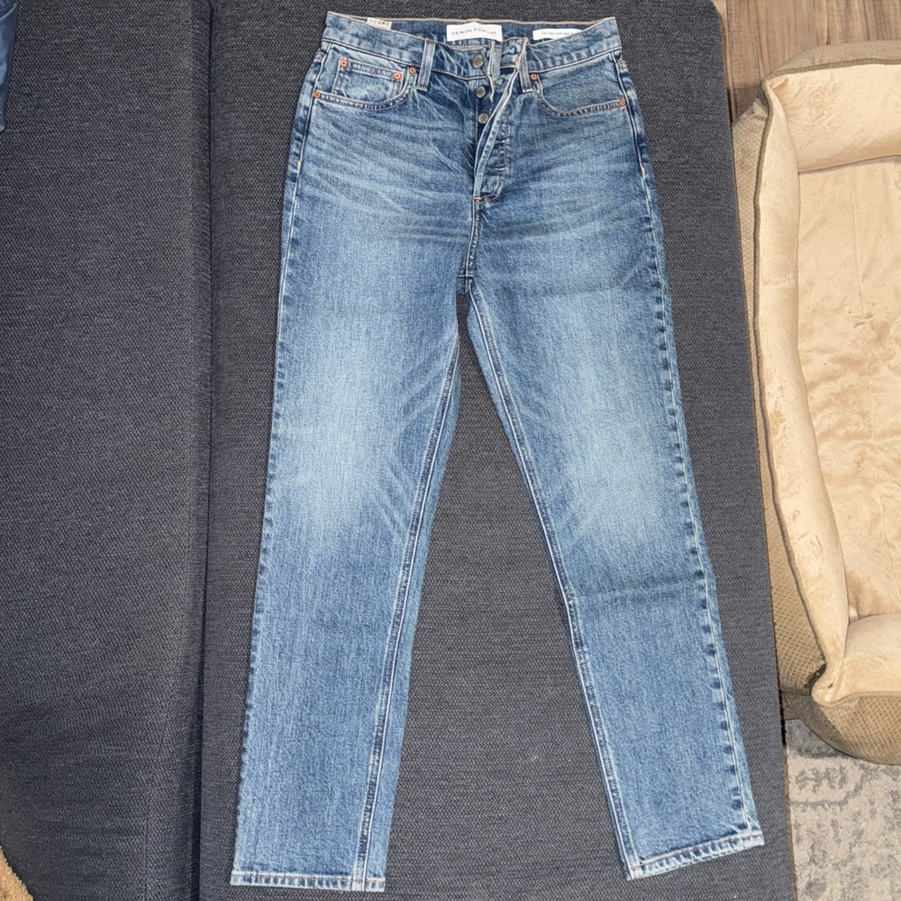 Aritzia Denim Forum Yoko High Rise Slim Jeans